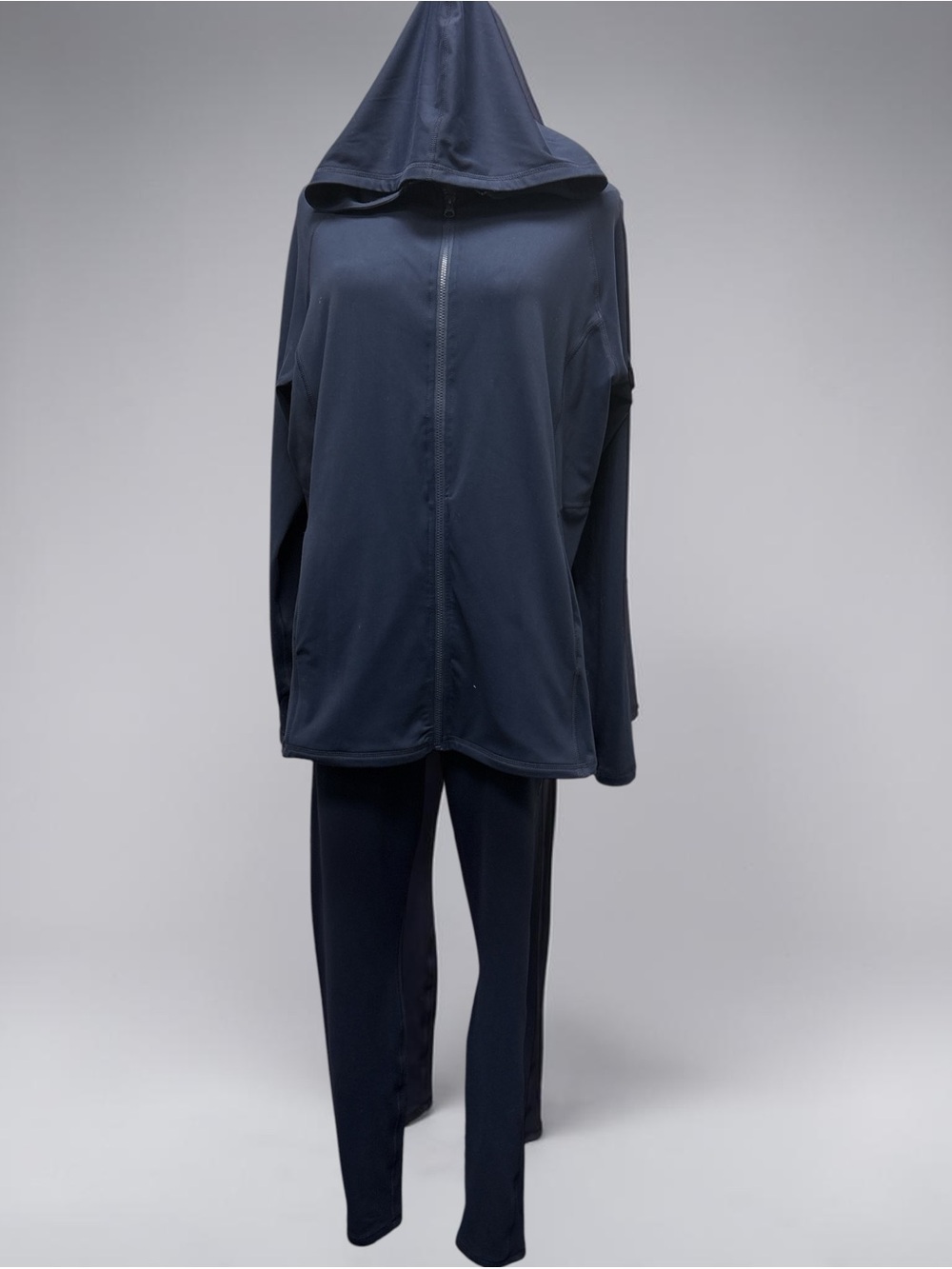 *NWOT* Grace & Lace Woman’s Hooded Zip Windbreaker Set in Navy